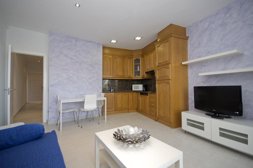 ロザスInmosantos Oasis E3アパートメント 部屋 写真